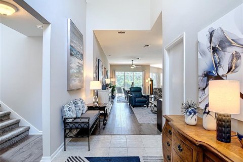 Casa en venta en Wesley Chapel, Florida, 3 dormitorios, 210.33 m2 № 1898504 - foto 3