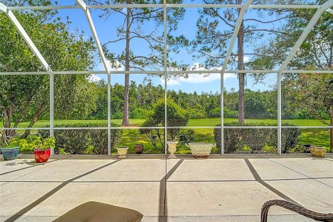 Casa en venta en Wesley Chapel, Florida, 3 dormitorios, 210.33 m2 № 1898504 - foto 2