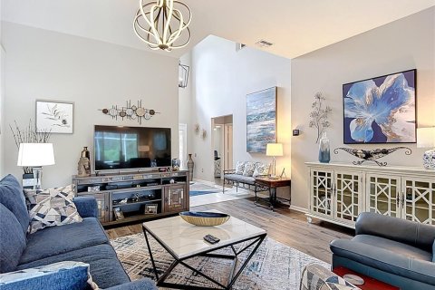 Casa en venta en Wesley Chapel, Florida, 3 dormitorios, 210.33 m2 № 1898504 - foto 22