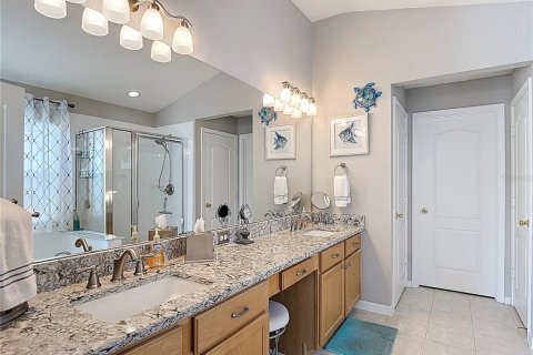 Casa en venta en Wesley Chapel, Florida, 3 dormitorios, 210.33 m2 № 1898504 - foto 14