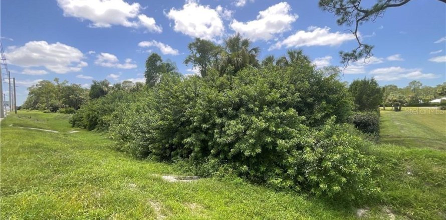 Terreno en Naples, Florida № 1877048