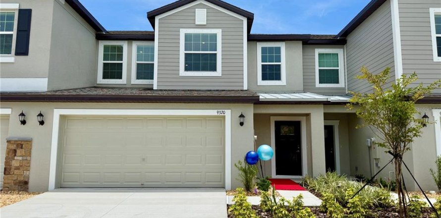 Touwnhouse à Parrish, Floride 4 chambres, 209.12 m2 № 1808405