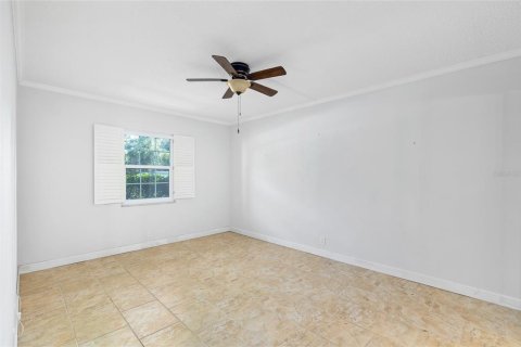 Condo in Seminole, Florida, 2 bedrooms  № 1850173 - photo 13