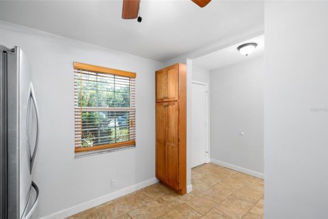 Condo in Seminole, Florida, 2 bedrooms  № 1850173 - photo 7