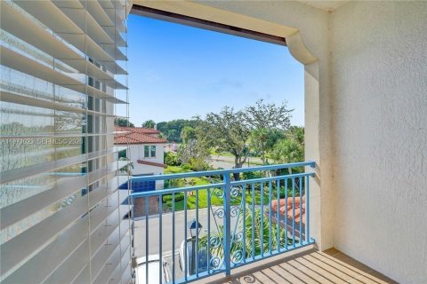 Condominio en alquiler en Pembroke Pines, Florida, 3 dormitorios, 181.62 m2 № 2042644 - foto 5