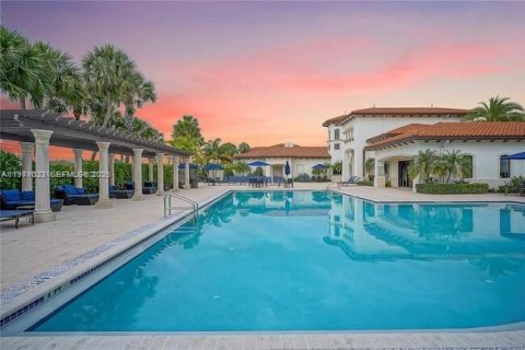 Condominio en alquiler en Pembroke Pines, Florida, 3 dormitorios, 181.62 m2 № 2042644 - foto 22