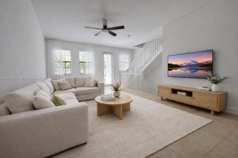 Condominio en Pembroke Pines, Florida, 3 dormitorios  № 2042644