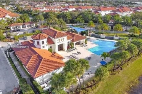 Condominio en alquiler en Pembroke Pines, Florida, 3 dormitorios, 181.62 m2 № 2042644 - foto 19