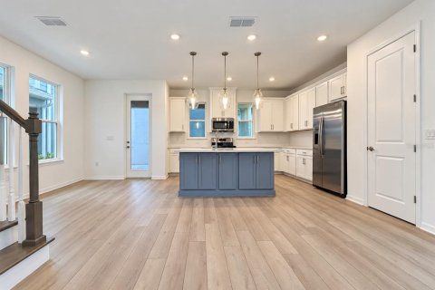 Villa ou maison à louer à Winter Garden, Floride: 4 chambres, 225.57 m2 № 2431178 - photo 9