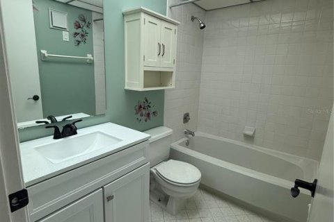 Condominio en alquiler en Orlando, Florida, 2 dormitorios, 88.54 m2 № 1786420 - foto 5