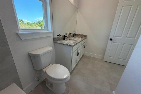 House in Placida, Florida 3 bedrooms, 183.2 sq.m. № 2102012 - photo 20