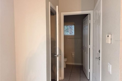 Copropriété à louer à Orlando, Floride: 3 chambres, 154.68 m2 № 2403461 - photo 12