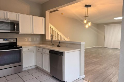 Copropriété à louer à Orlando, Floride: 3 chambres, 154.68 m2 № 2403461 - photo 6
