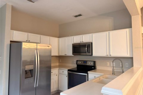 Copropriété à louer à Orlando, Floride: 3 chambres, 154.68 m2 № 2403461 - photo 5