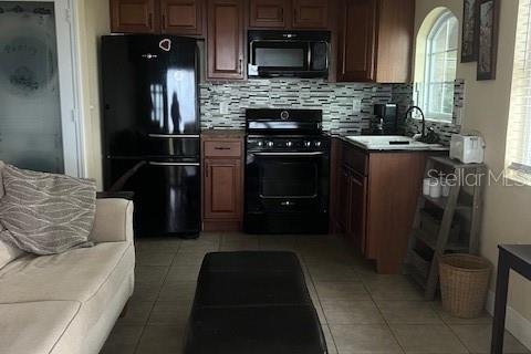Appartement à louer à Eustis, Floride: 1 chambre, 32.52 m2 № 2148642 - photo 4