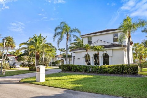 House in Palmetto Bay, Florida 6 bedrooms, 344.67 sq.m. № 2067477 - photo 16
