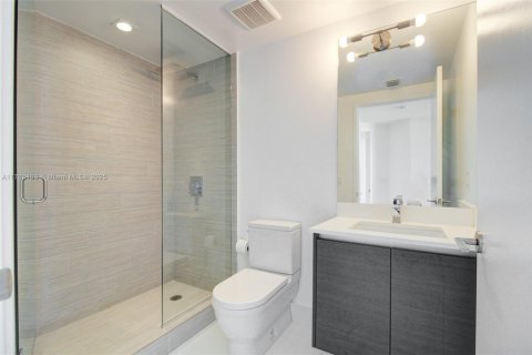 Condominio en venta en Sunny Isles Beach, Florida, 3 dormitorios, 175.77 m2 № 1738427 - foto 22