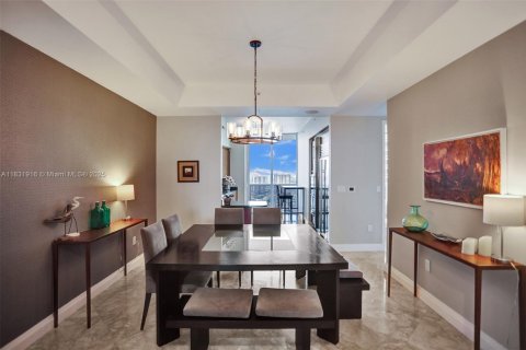 Condominio en alquiler en Sunny Isles Beach, Florida, 3 dormitorios, 174.01 m2 № 1934350 - foto 8