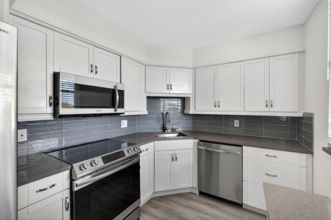 Купить кондоминиум в Норт-Палм-Бич, Флорида 3 комнаты, 115.57м2, № 2146888 - фото 5