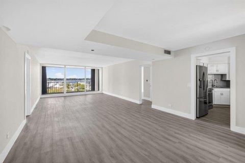 Купить кондоминиум в Норт-Палм-Бич, Флорида 3 комнаты, 115.57м2, № 2146888 - фото 4