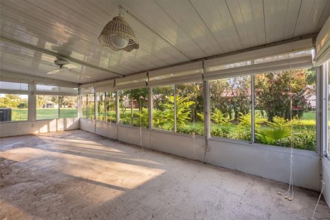 House in Orlando, Florida 3 bedrooms, 183.3 sq.m. № 2330096 - photo 6