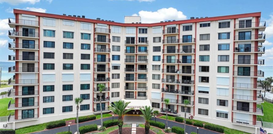 Condo à Flagler Beach, Floride, 3 chambres  № 2198312