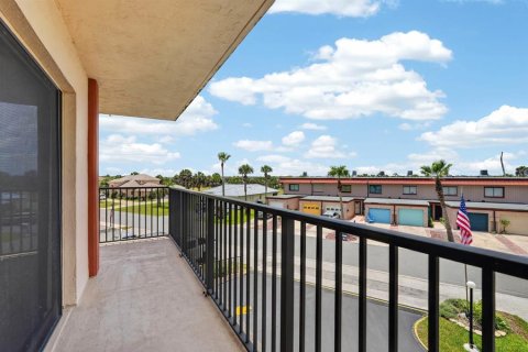 Copropriété à vendre à Flagler Beach, Floride: 3 chambres, 159.98 m2 № 2198312 - photo 28