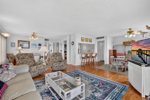 Copropriété à vendre à Flagler Beach, Floride: 3 chambres, 159.98 m2 № 2198312 - photo 6