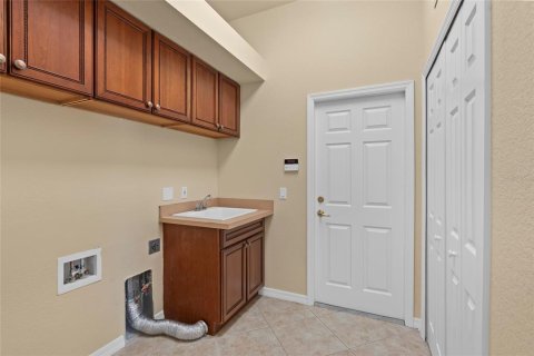 House in North Port, Florida 3 bedrooms, 250.84 sq.m. № 1580431 - photo 22
