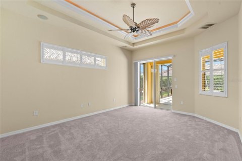 House in North Port, Florida 3 bedrooms, 250.84 sq.m. № 1580431 - photo 14