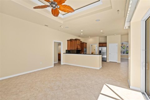 House in North Port, Florida 3 bedrooms, 250.84 sq.m. № 1580431 - photo 13