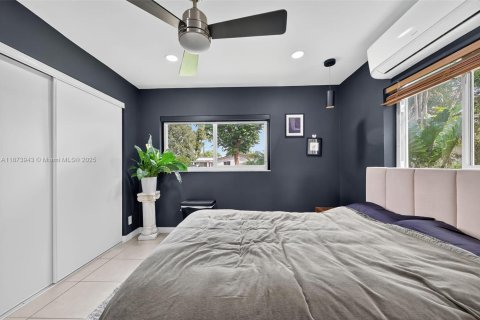 Casa en venta en Hollywood, Florida, 3 dormitorios, 96.9 m2 № 1928159 - foto 17