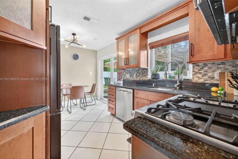 Casa en venta en Hollywood, Florida, 3 dormitorios, 96.9 m2 № 1928159 - foto 12