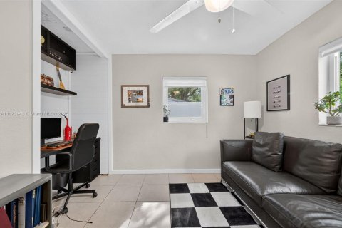 Casa en venta en Hollywood, Florida, 3 dormitorios, 96.9 m2 № 1928159 - foto 23
