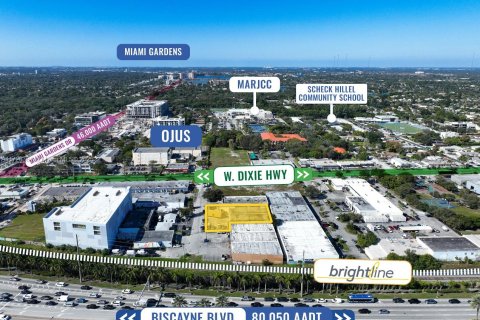 Propiedad comercial en venta en Miami, Florida № 1702823 - foto 19