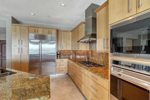 Condo in Sarasota, Florida, 3 bedrooms  № 2094600 - photo 19