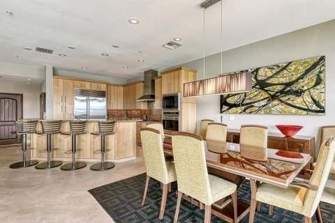 Condo in Sarasota, Florida, 3 bedrooms  № 2094600 - photo 12