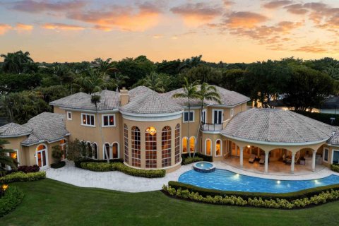 House in Boca Raton, Florida 8 bedrooms, 850.52 sq.m. № 2146966