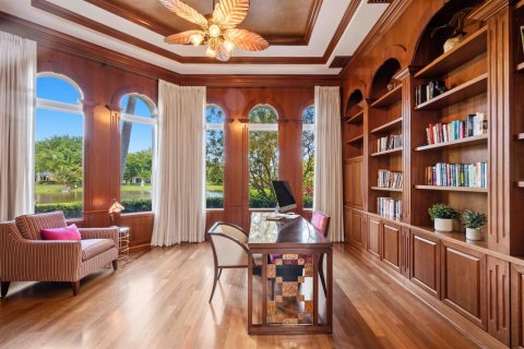 House in Boca Raton, Florida 8 bedrooms, 850.52 sq.m. № 2146966 - photo 17