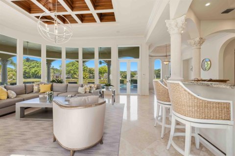 House in Boca Raton, Florida 8 bedrooms, 850.52 sq.m. № 2146966 - photo 30