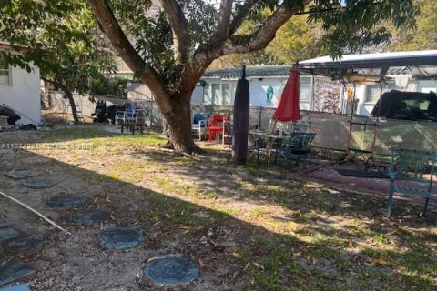 Купить виллу или дом в Норт-Майами, Флорида 3 спальни, 175.59м2, № 2045983 - фото 17