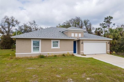Casa en venta en North Port, Florida, 3 dormitorios, 153.66 m2 № 1721757 - foto 2