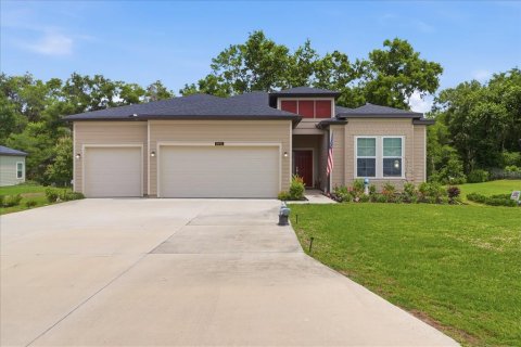 Casa en Dunnellon, Florida 4 dormitorios, 213.02 m2 № 2429336