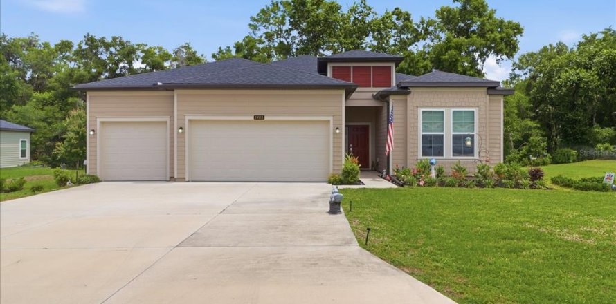 Villa ou maison à Dunnellon, Floride 4 chambres, 213.02 m2 № 2429336