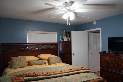 Condo in Sun City Center, Florida, 1 bedroom  № 1869391 - photo 28