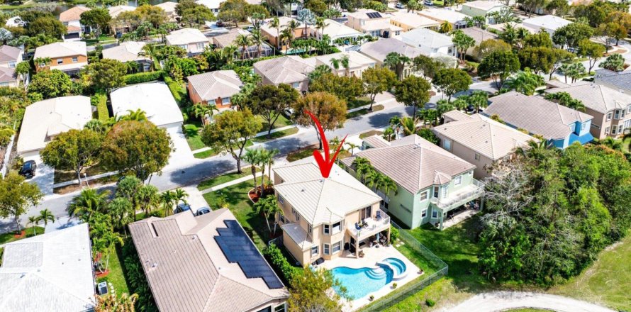 Villa ou maison à Royal Palm Beach, Floride 5 chambres, 258.08 m2 № 2078442