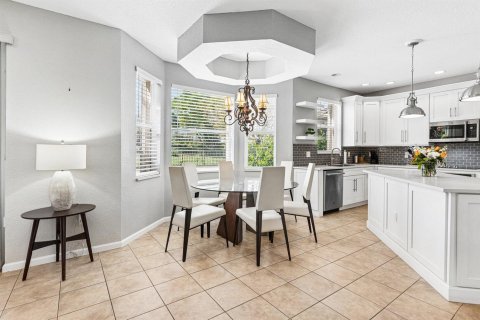 Villa ou maison à vendre à Royal Palm Beach, Floride: 5 chambres, 258.08 m2 № 2078442 - photo 11