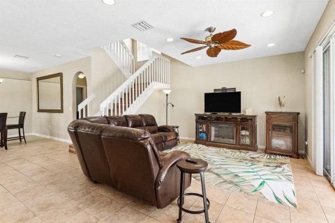 Villa ou maison à vendre à Royal Palm Beach, Floride: 5 chambres, 258.08 m2 № 2078442 - photo 6