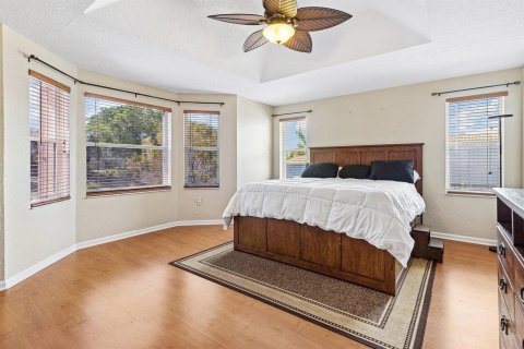 Villa ou maison à vendre à Royal Palm Beach, Floride: 5 chambres, 258.08 m2 № 2078442 - photo 15