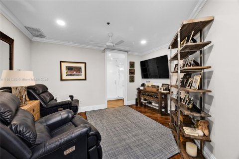 Condo in Coral Gables, Florida, 3 bedrooms № 1934058 - photo 24